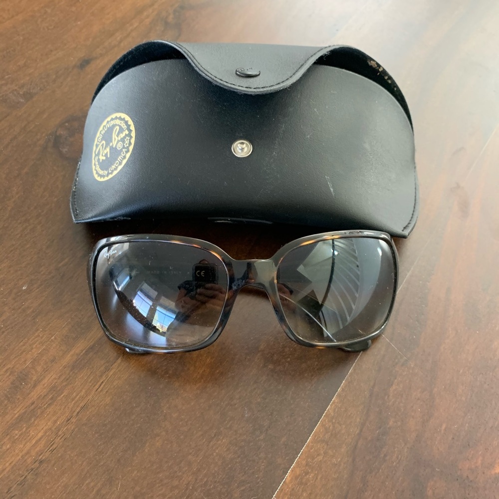 Ray Ban tortoise shell sunglasses
